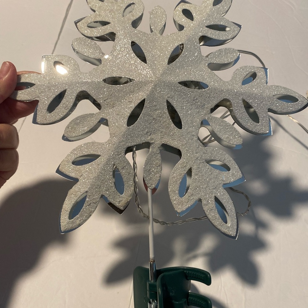Snowflake ❄️Tree Topper - Picture 2 of 11